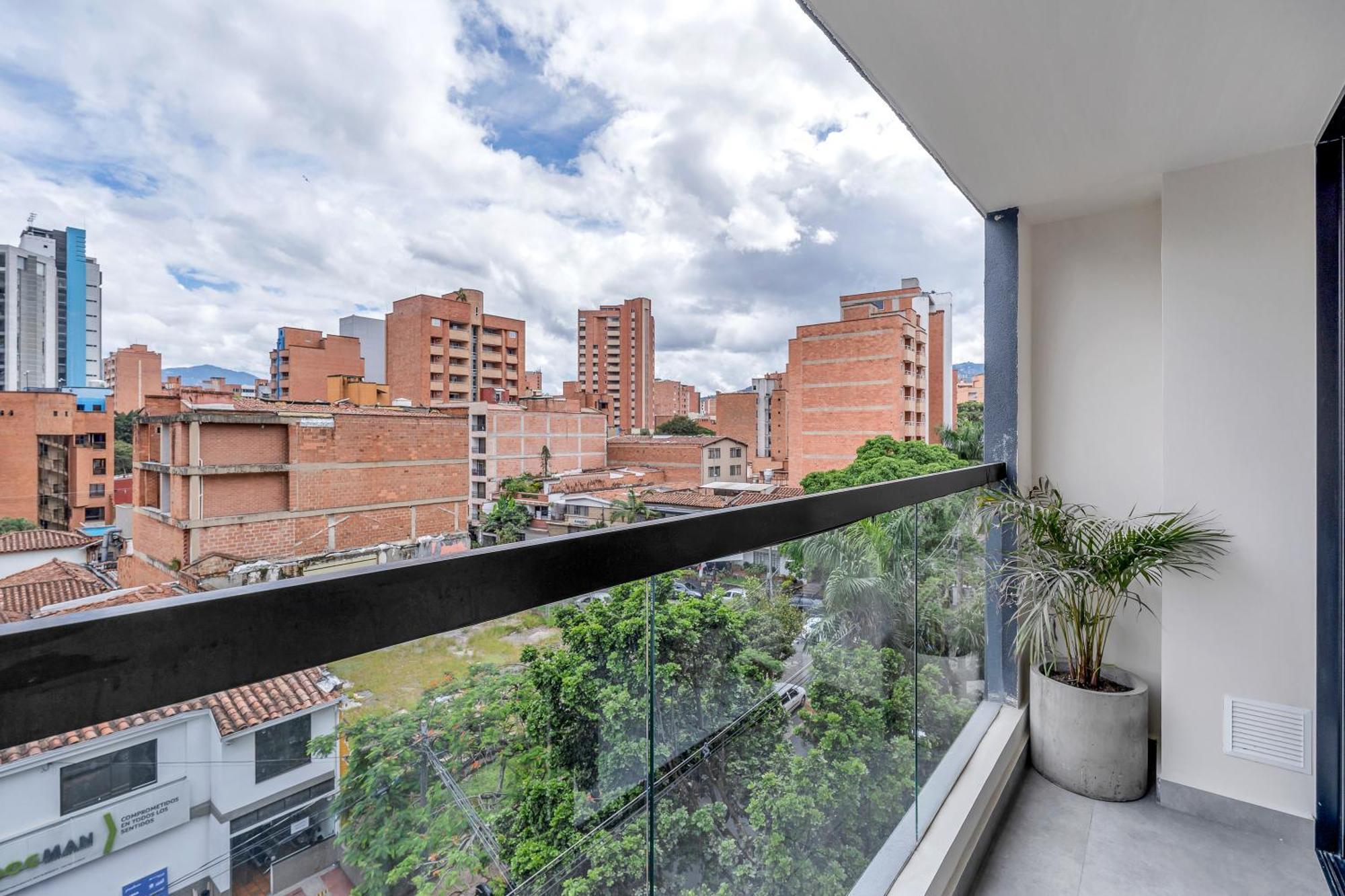 Apartamentos Housy Laureles Medellín Kültér fotó