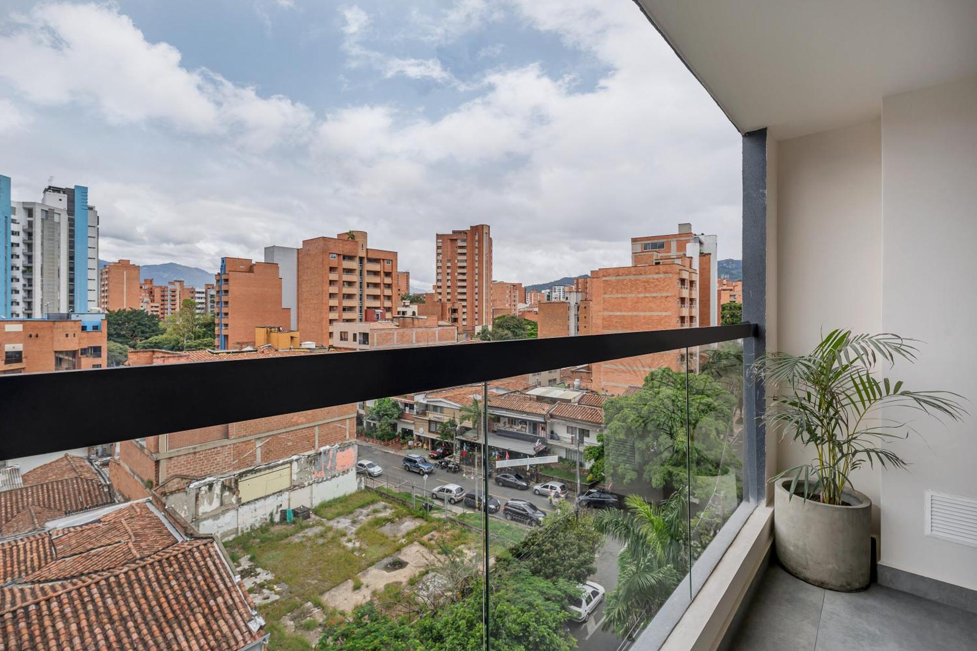 Apartamentos Housy Laureles Medellín Kültér fotó