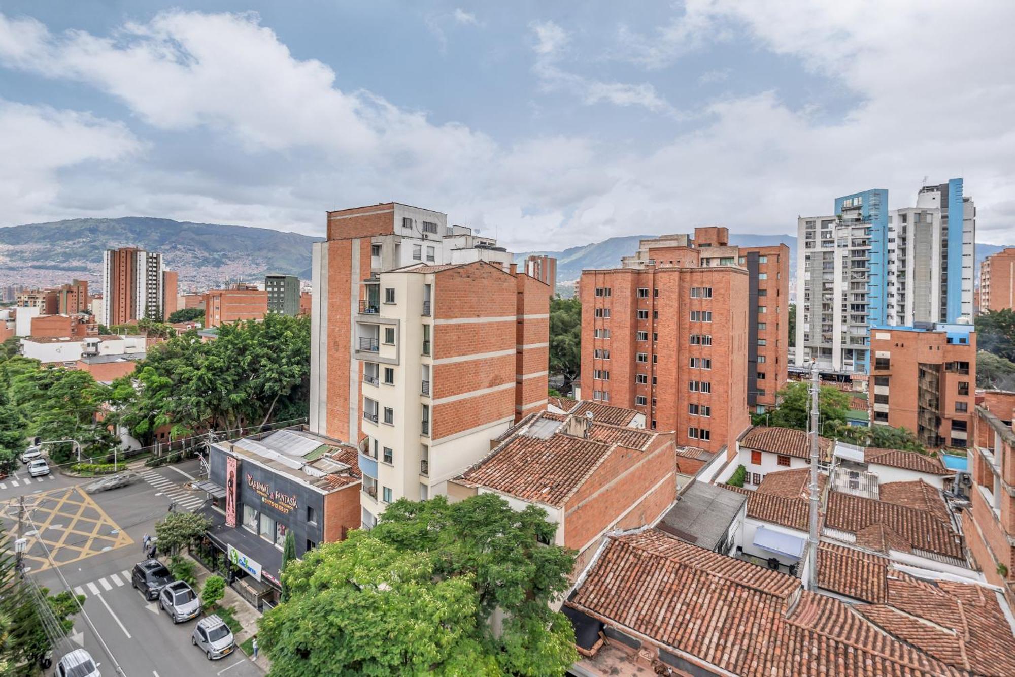 Apartamentos Housy Laureles Medellín Kültér fotó
